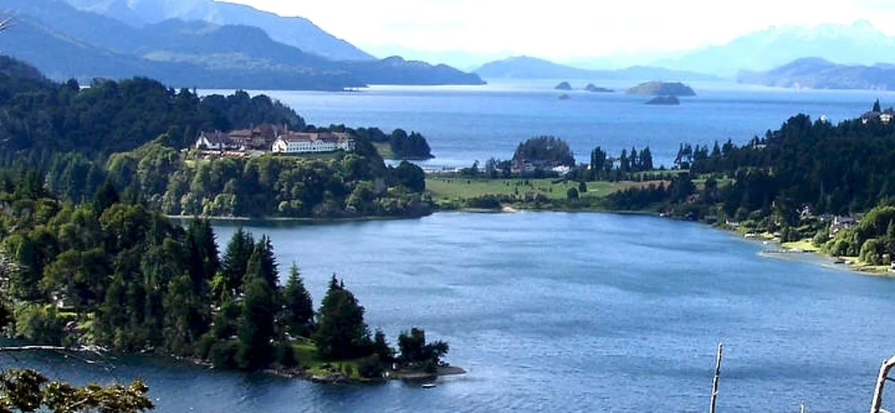 BARILOCHE — 16