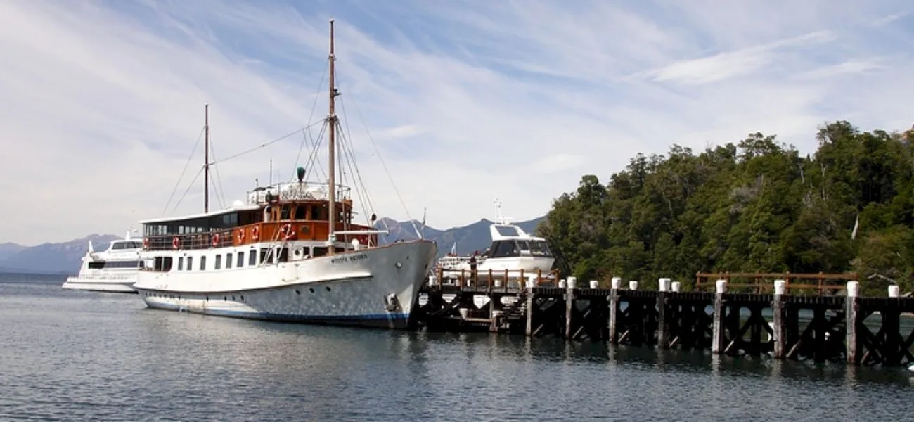 BARILOCHE — 23