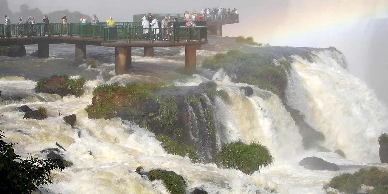 CATARATAS — 11