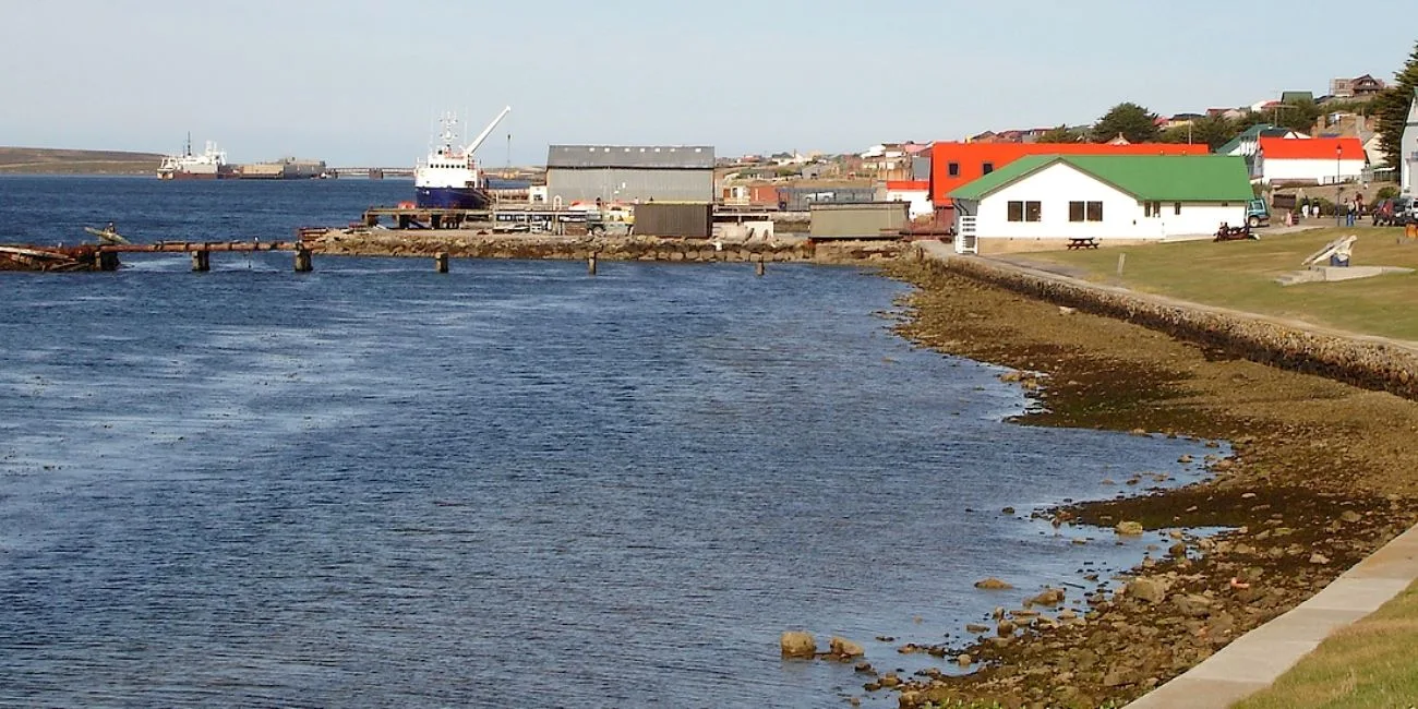 ISLAS MALVINAS — 43