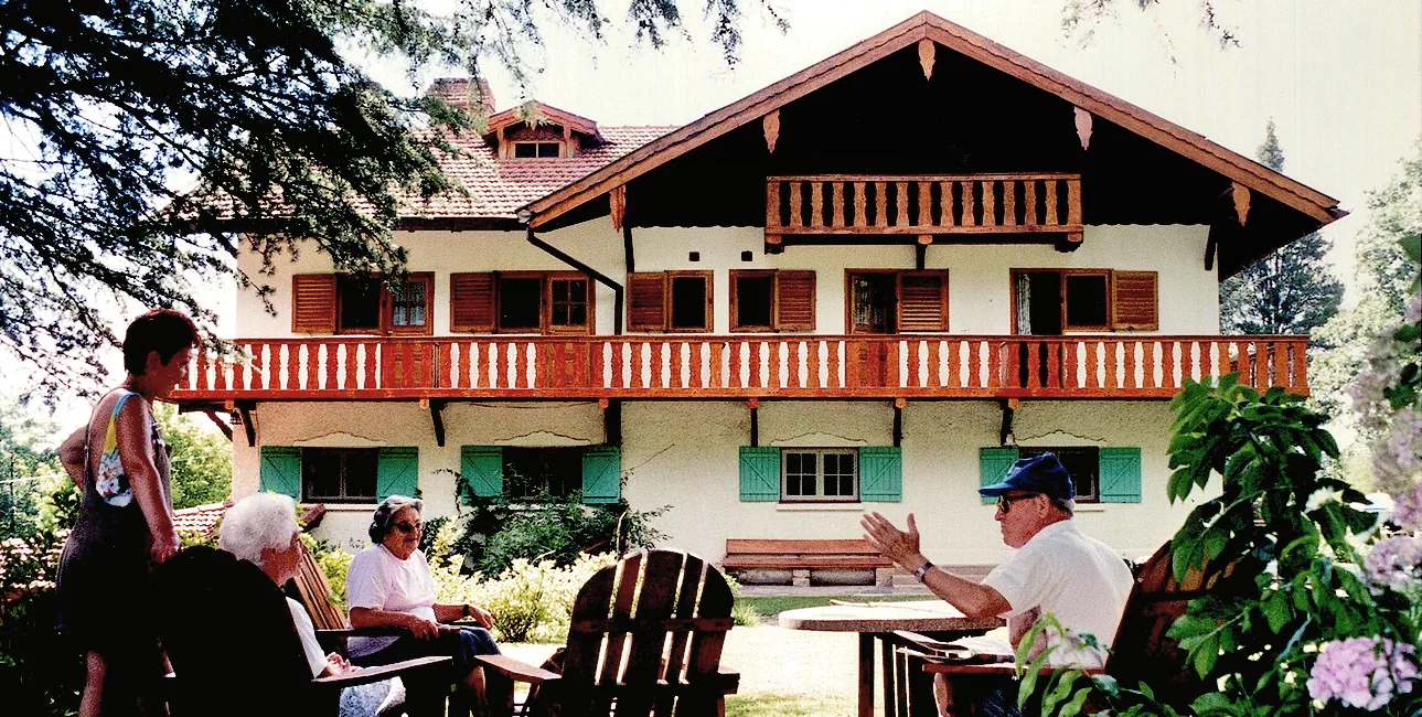 LA CUMBRECITA — 10