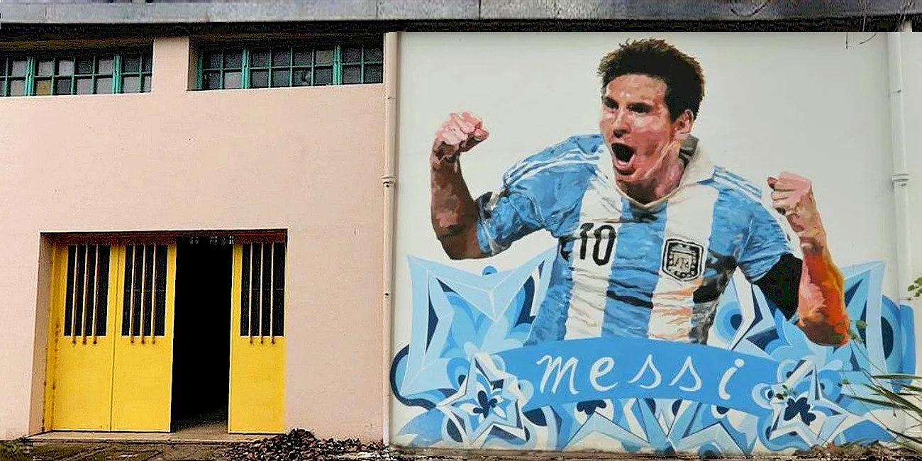 MESSI — 08 Escuela Rosario