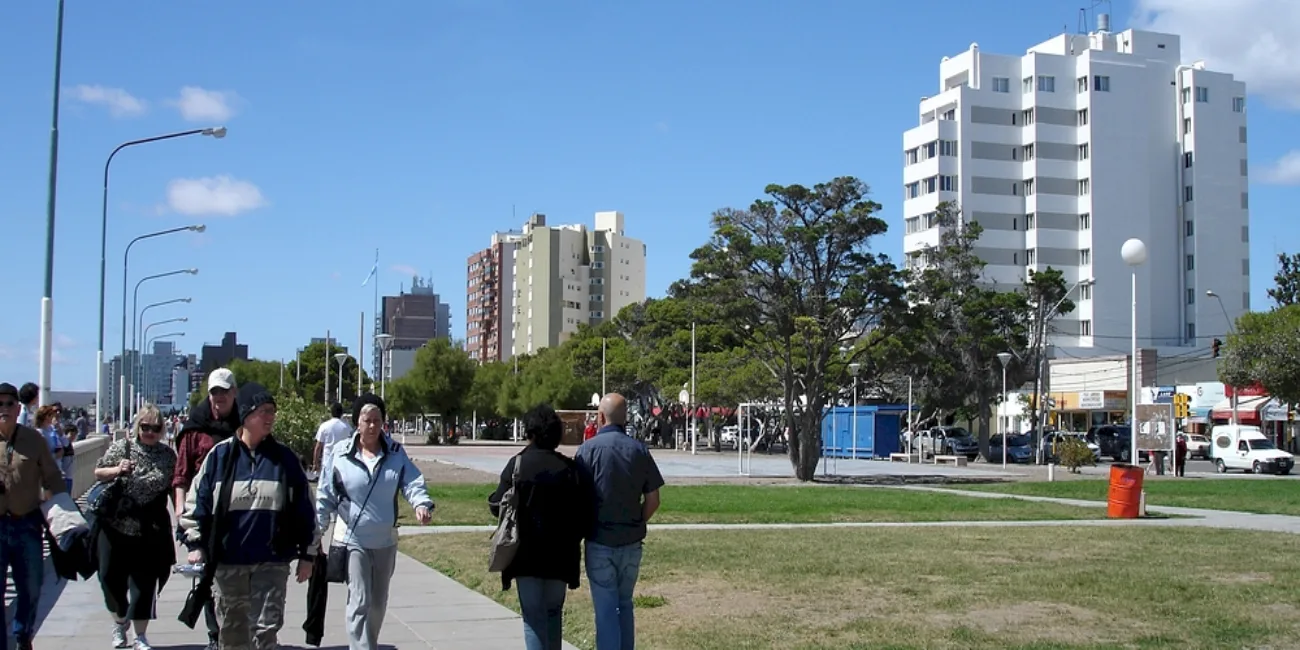PUERTO MADRYN — 13
