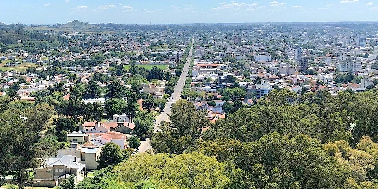 TANDIL — 44