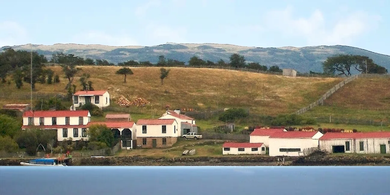 USHUAIA — 09