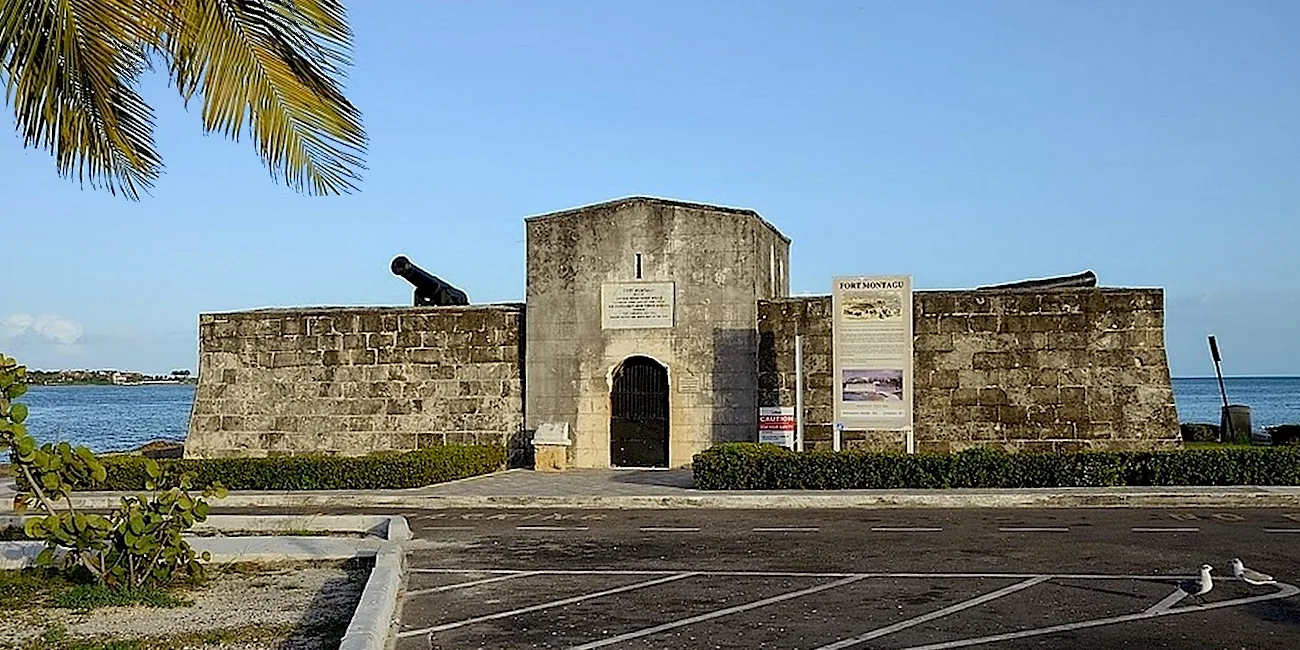 BAHAMAS — 20 FortMontagu