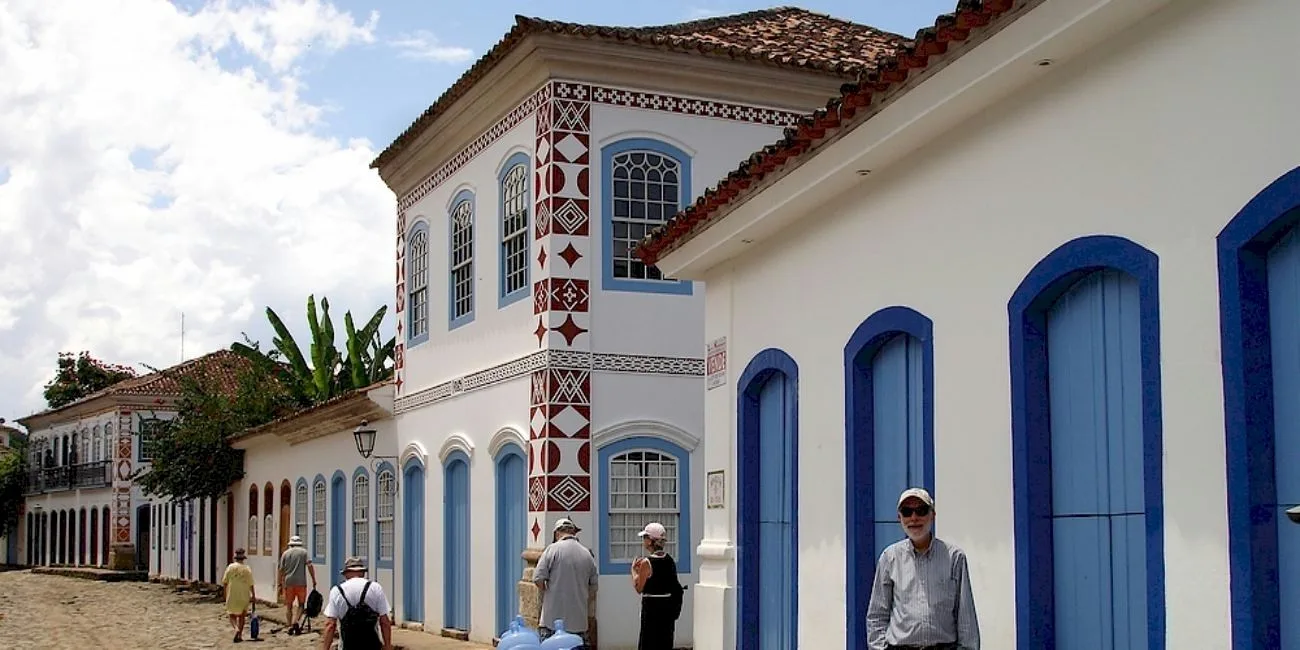 BÚZIOS Y PARATÍ — 52