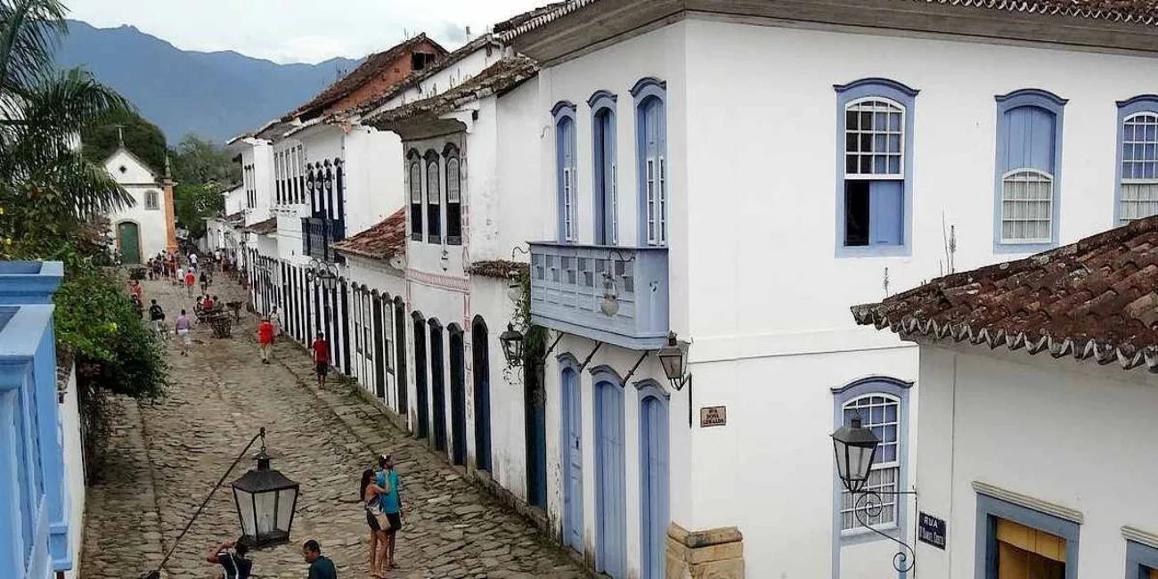 BÚZIOS Y PARATÍ — 54