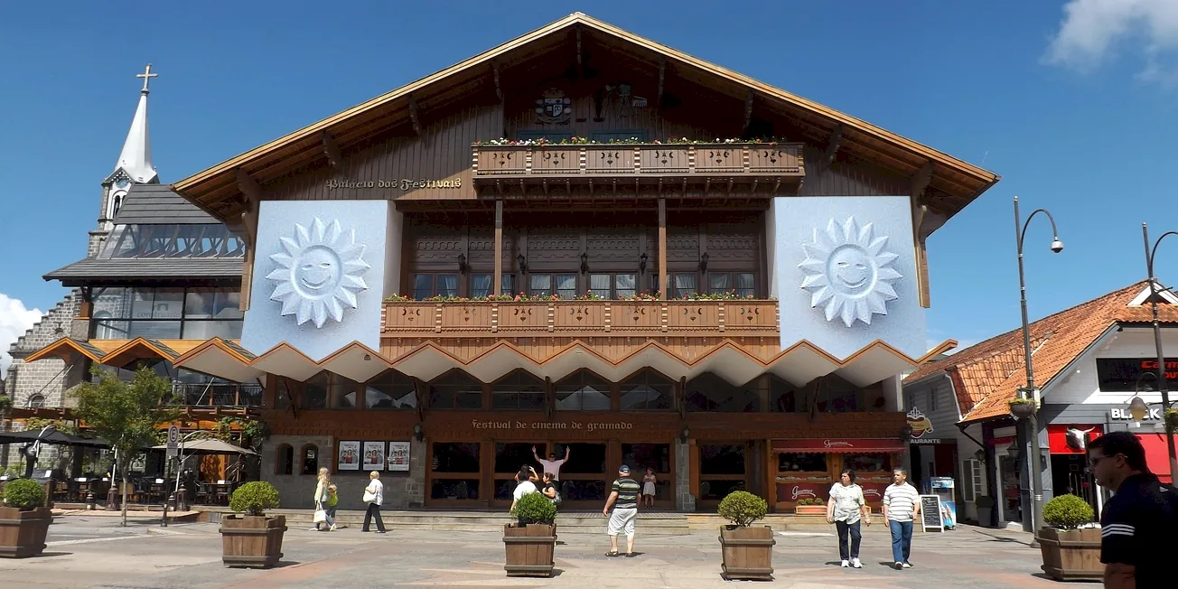 PORTO ALEGRE Y GRAMADO — 20 cine