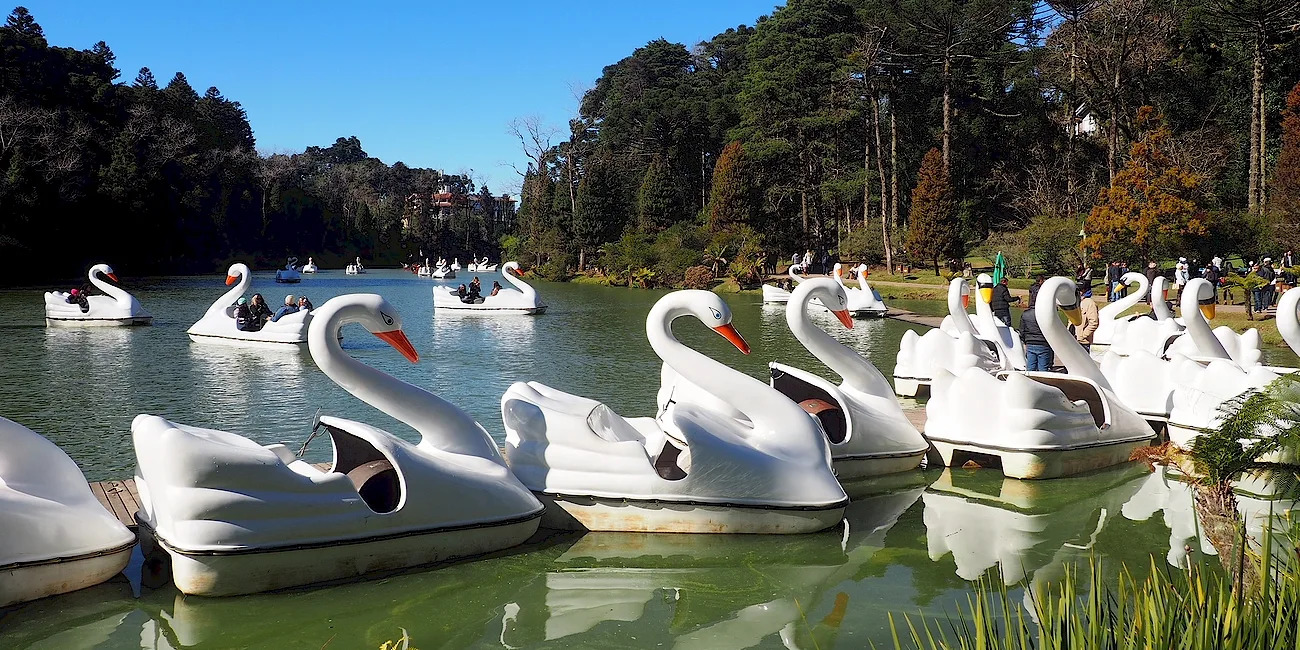PORTO ALEGRE Y GRAMADO — 27 Gramado Lago Negro 1