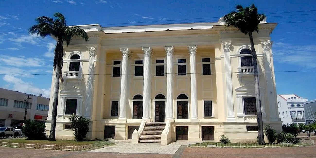 MACEIÓ E ILHÉUS — 14