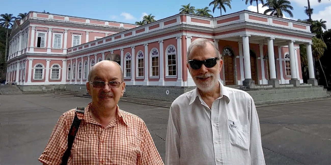 PETRÓPOLIS — 53