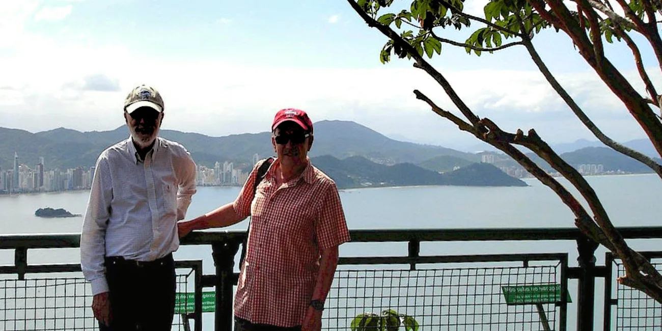 BLUMENAU Y CAMBORIÚ — 29