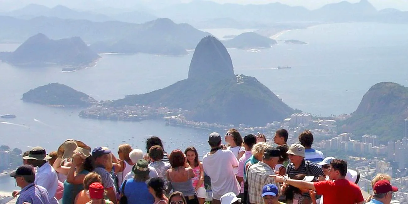 RÍO DE JANEIRO — corcovado/10 turistas