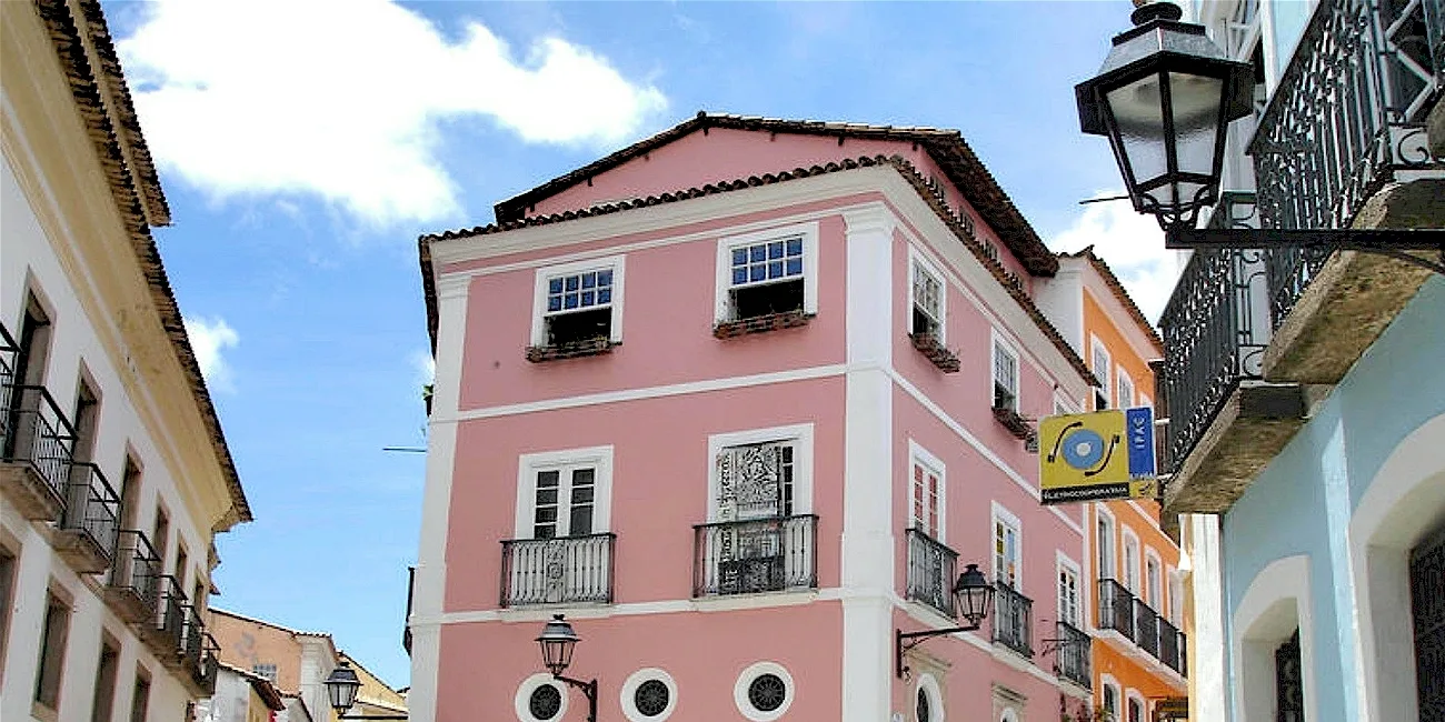 SALVADOR DE BAHÍA — 55