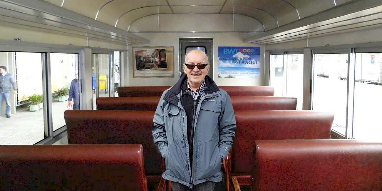 TREN SERRA VERDE EXPRESS — 13