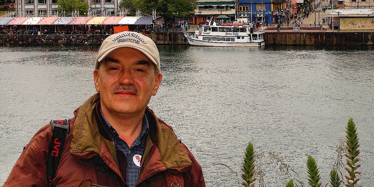 VALDIVIA — 80