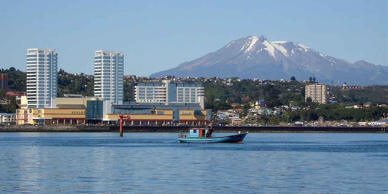 PUERTO MONTT — 100