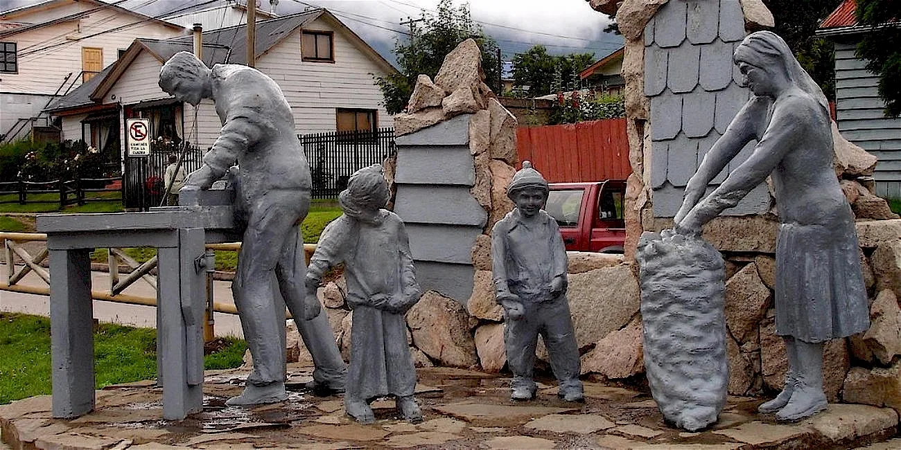 PUERTO CHACABUCO — 109