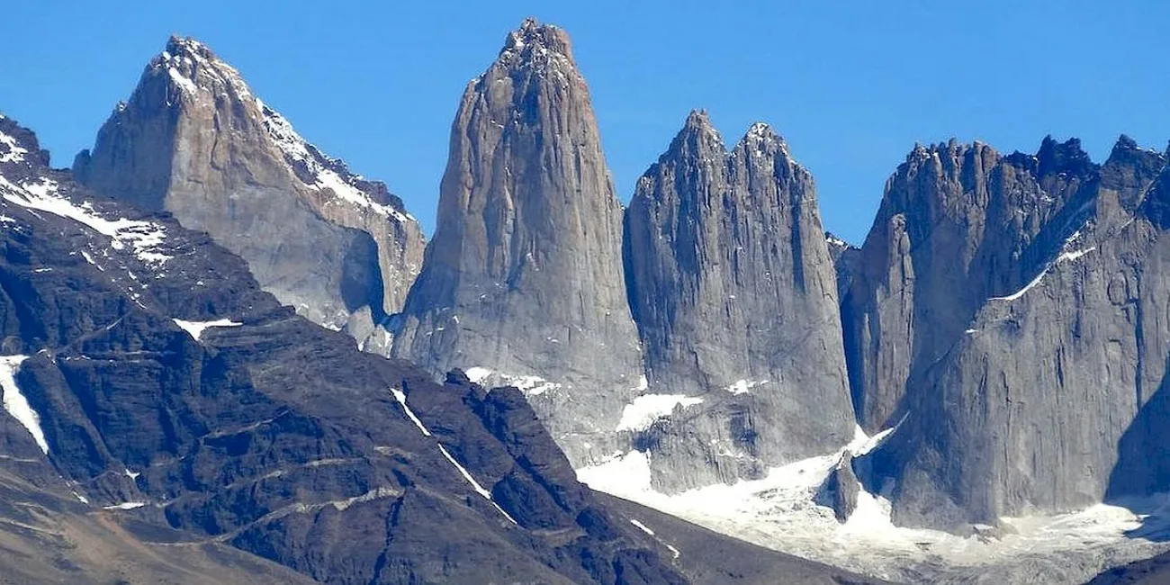 TORRES DEL PAINE — 121