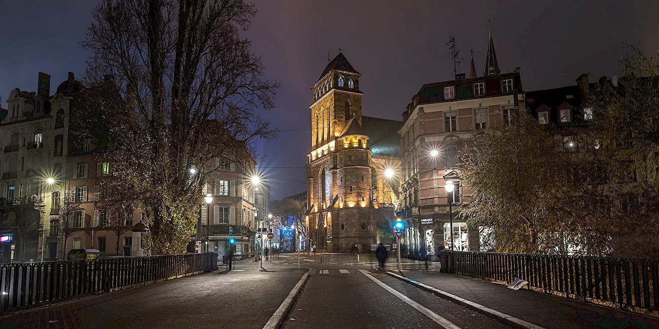 EUROPA DE NOCHE — 10 estrasburgo
