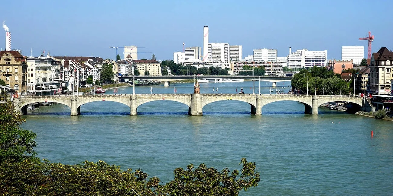 BASILEA — 13 MittlereBrucke