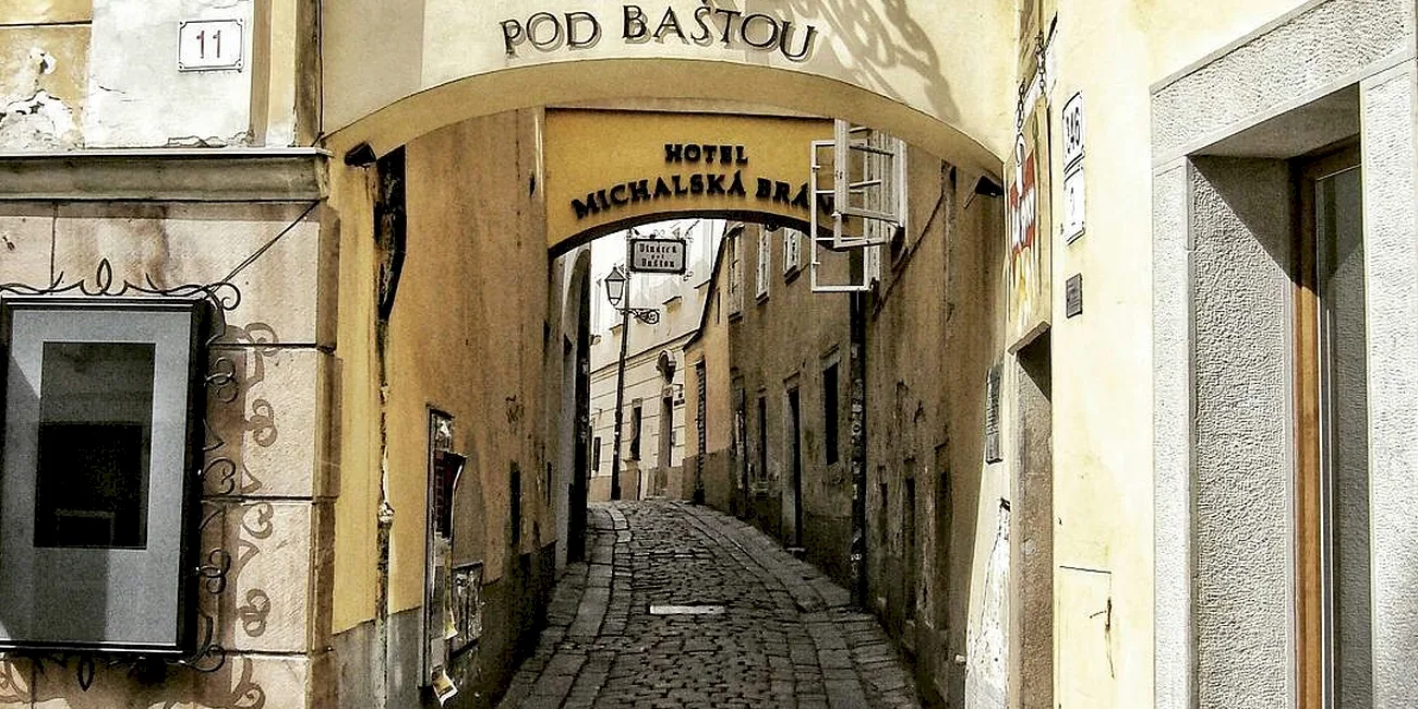 BRATISLAVA — 23