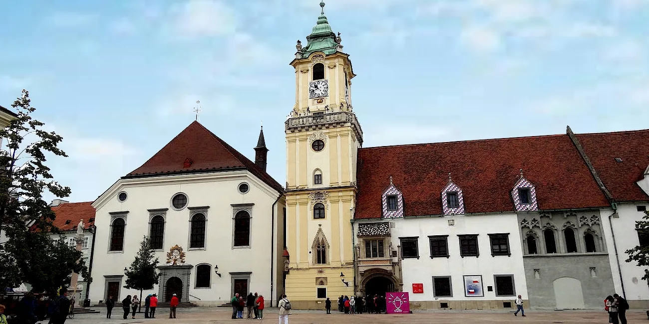 BRATISLAVA — 47