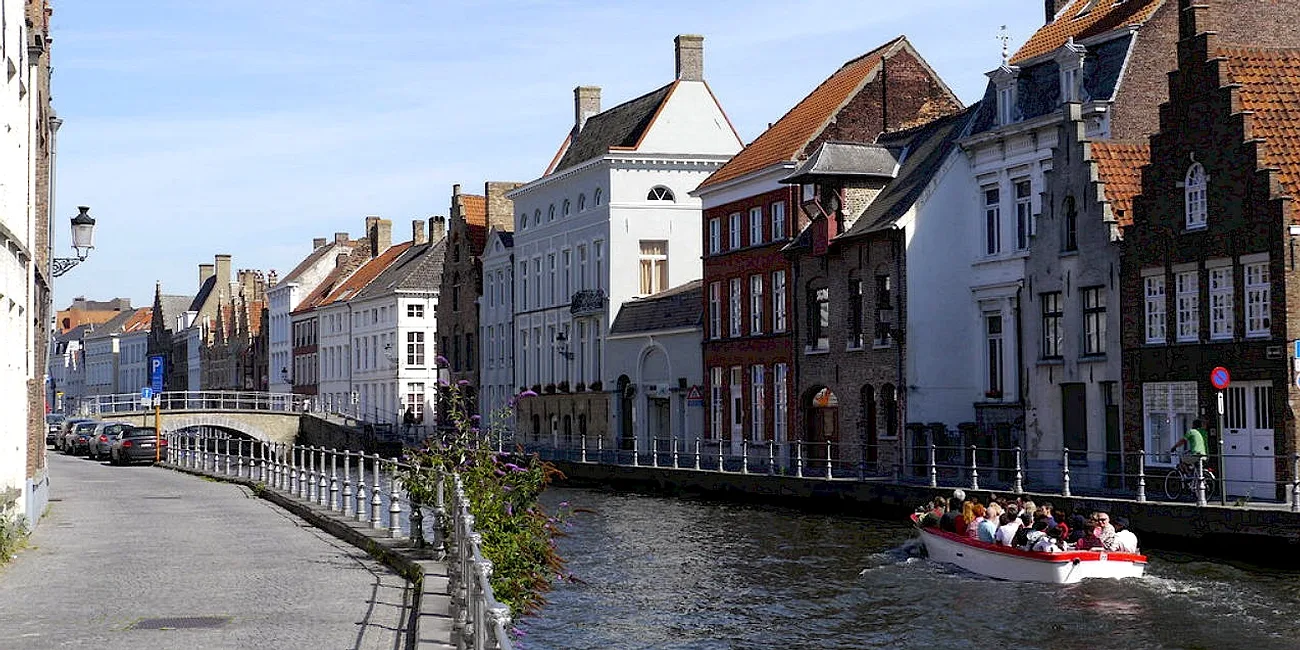BRUJAS — 58