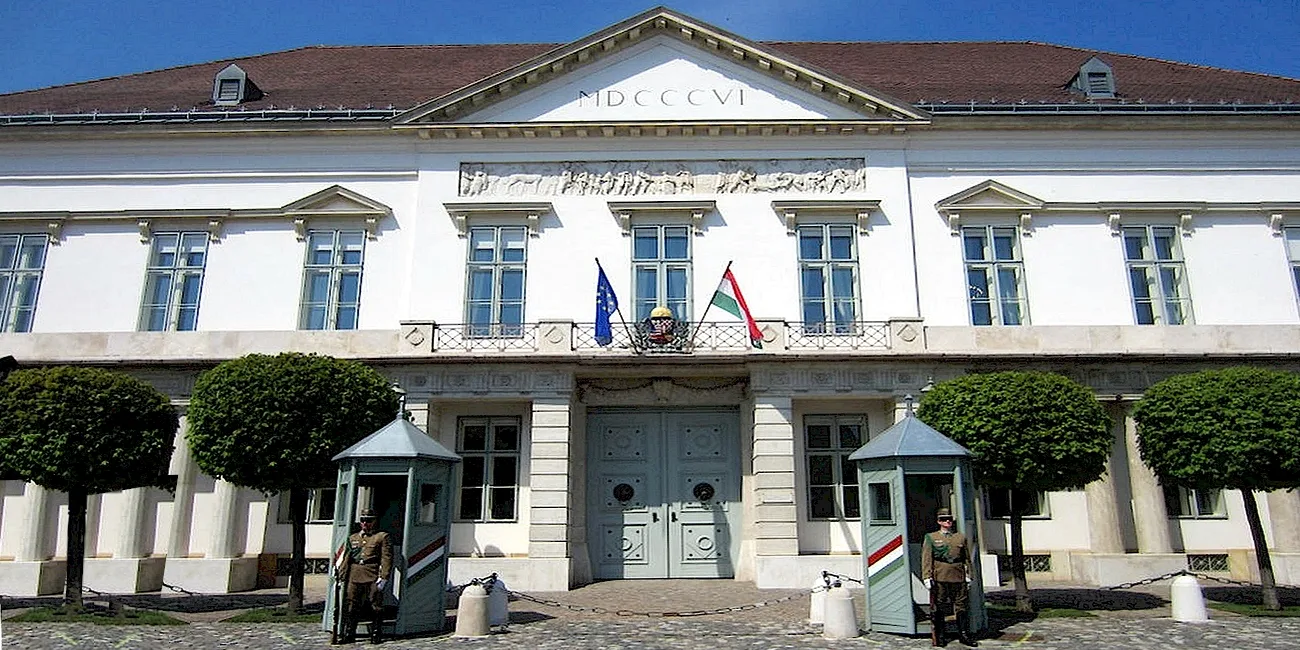 BUDAPEST — 18