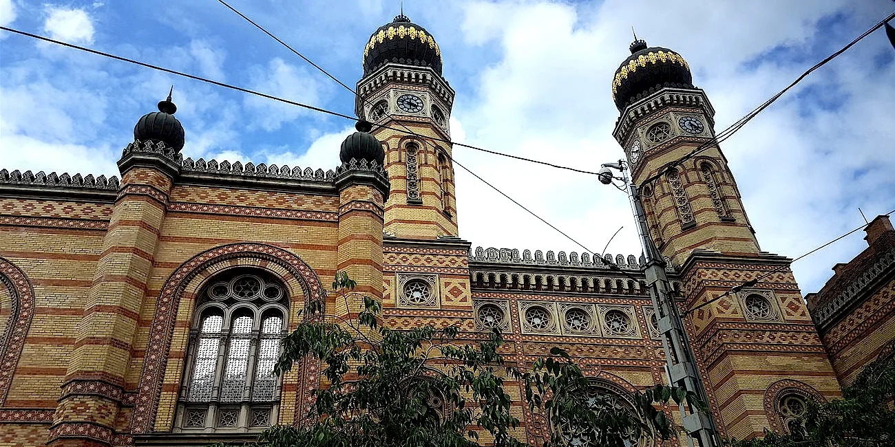 BUDAPEST — 48