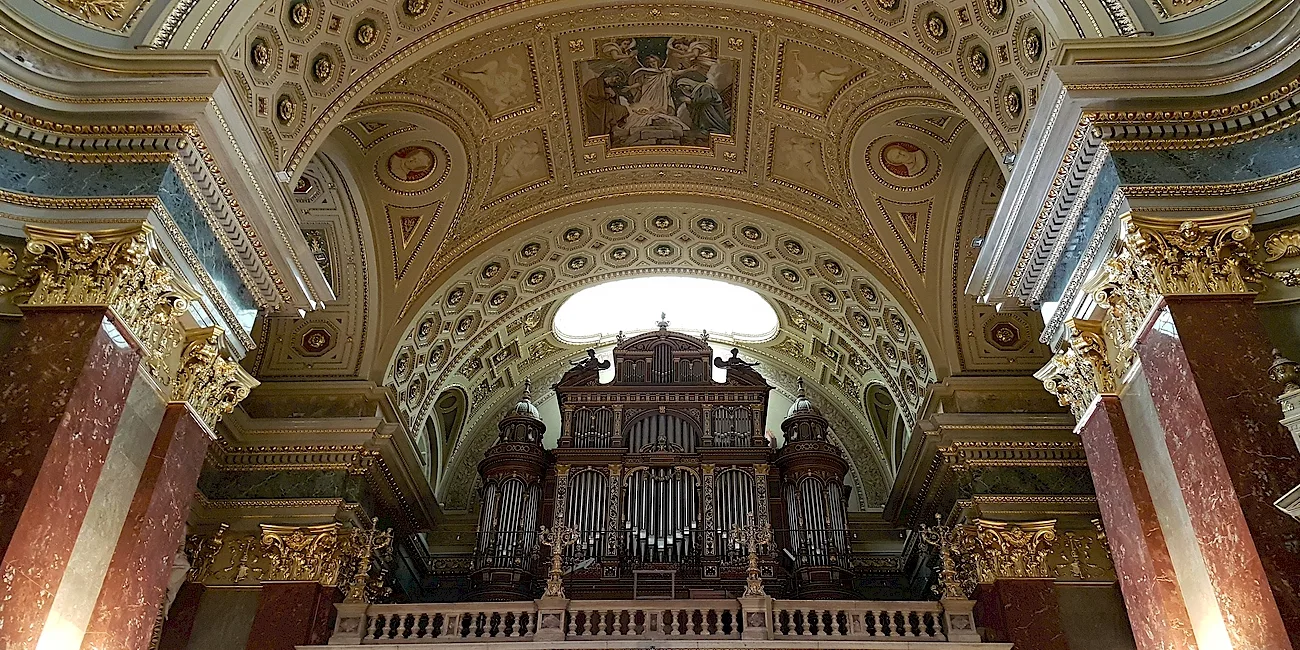 BUDAPEST — 64