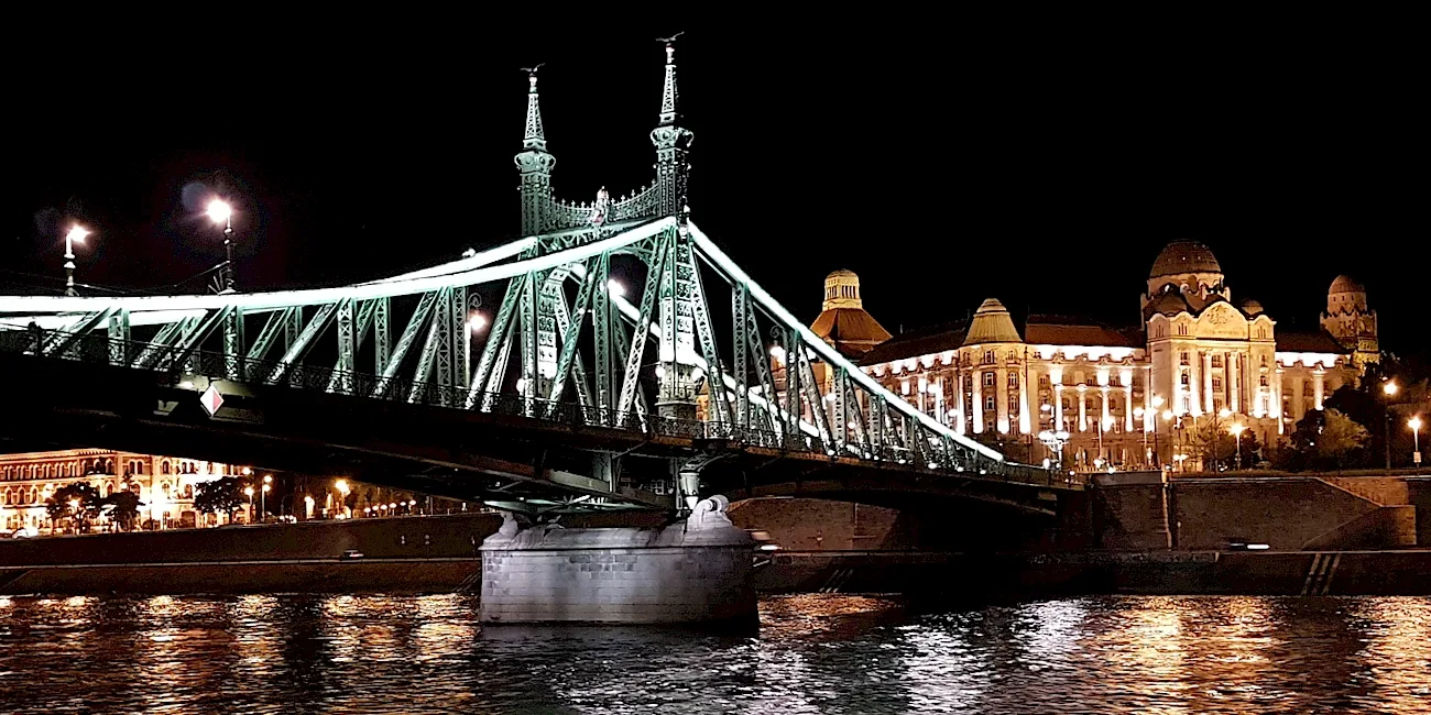 BUDAPEST — 68