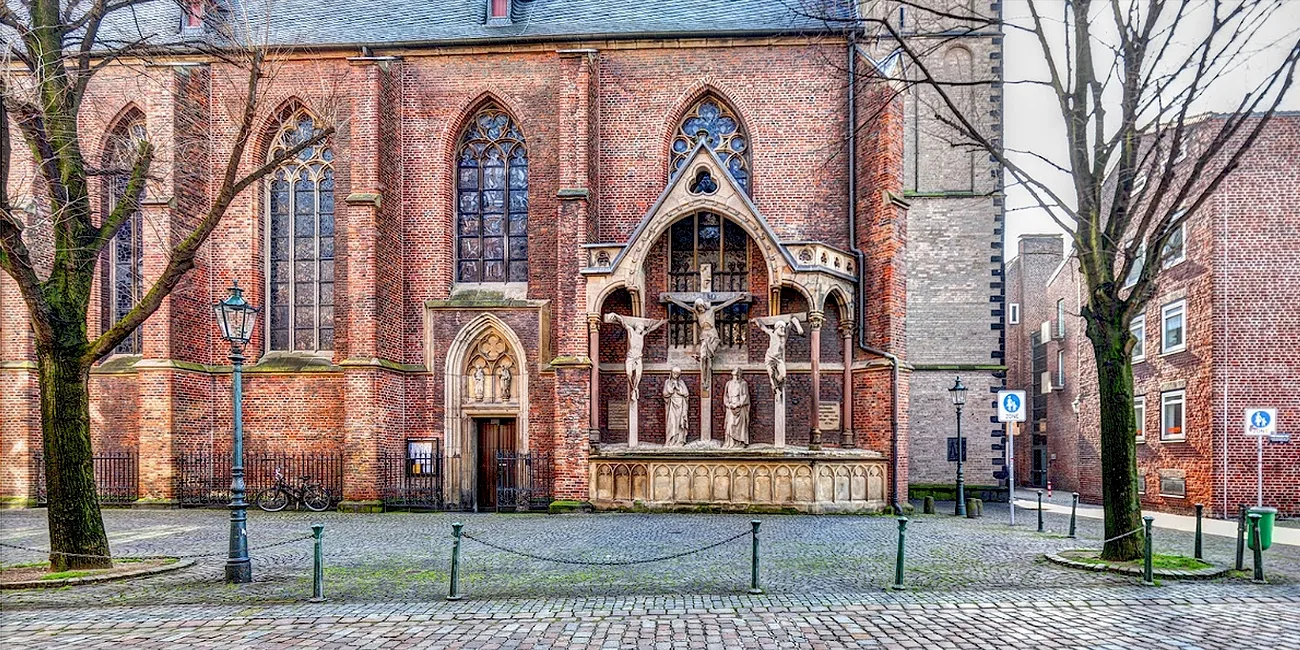 DÜSSELDORF — 21