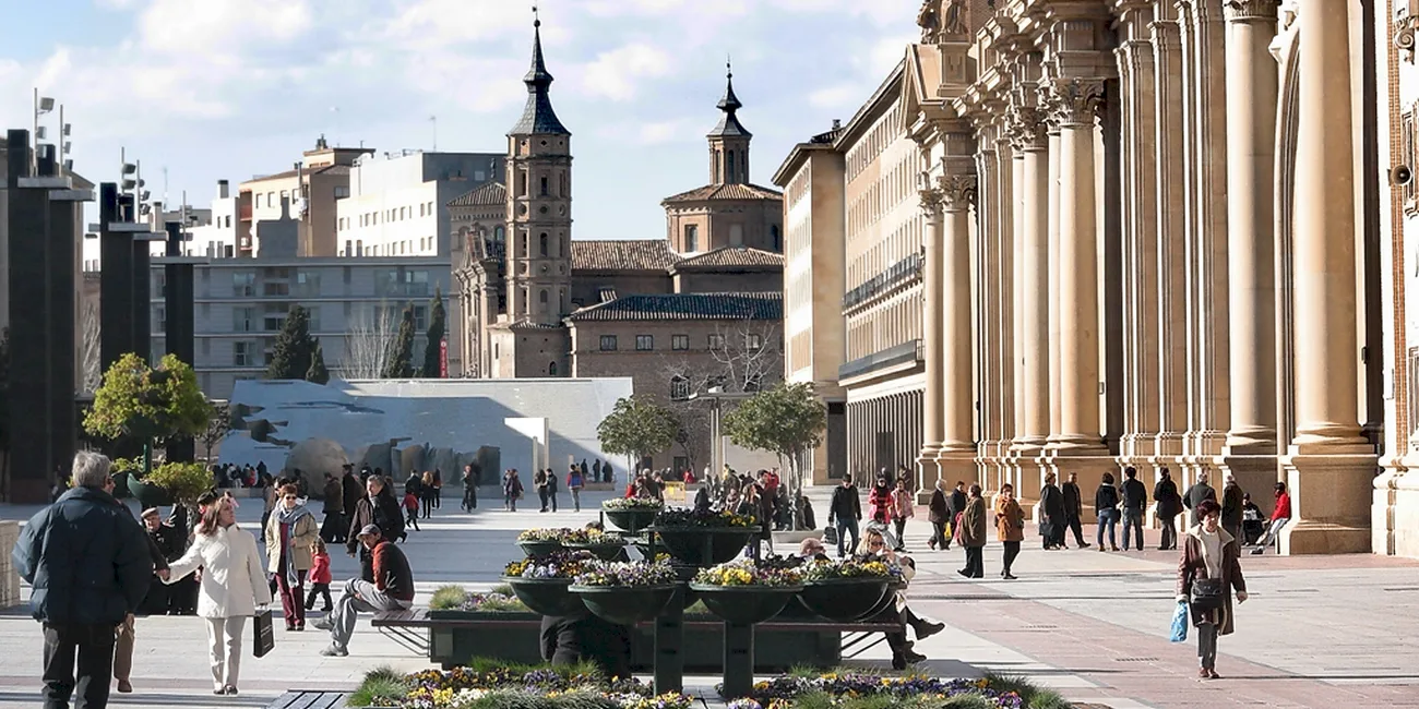 ZARAGOZA — 03