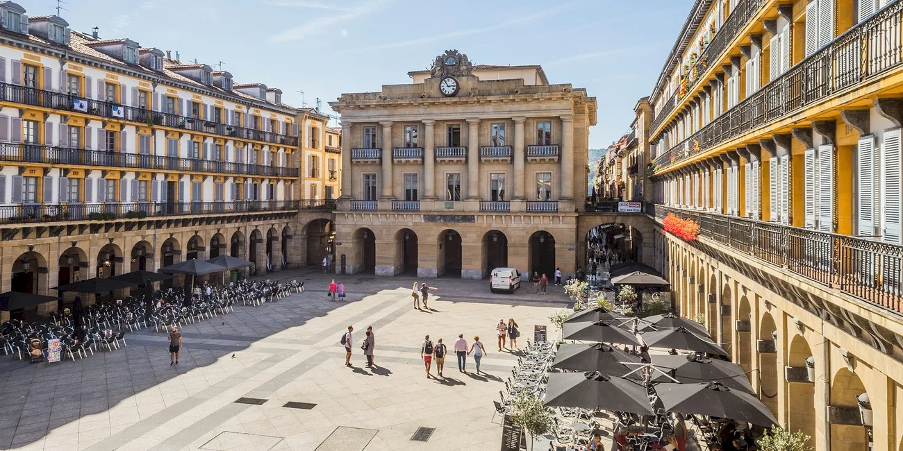 SAN SEBASTIÁN — 17