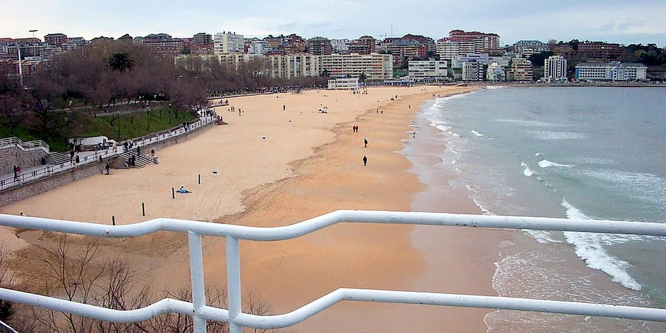 SANTANDER — 08