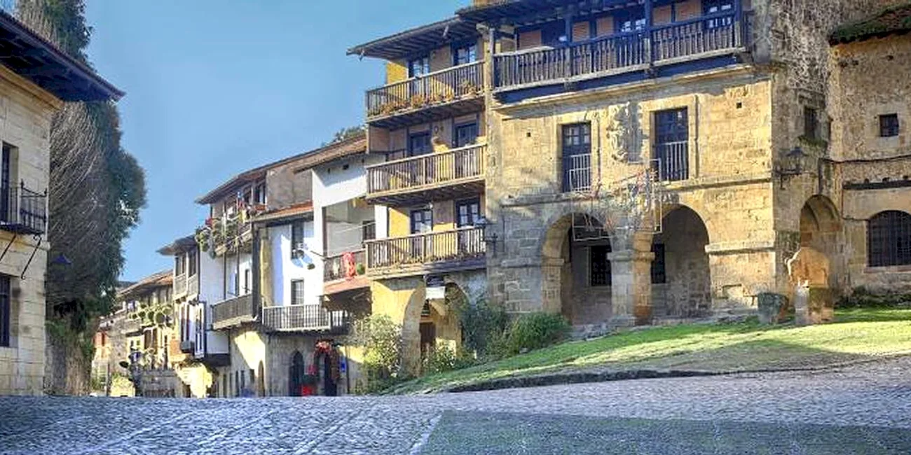 SANTILLANA — 05