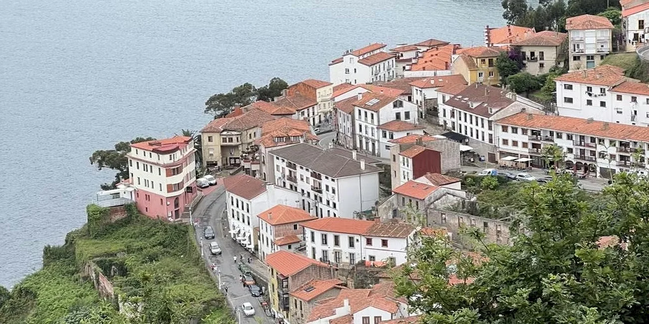 ASTURIAS — 09
