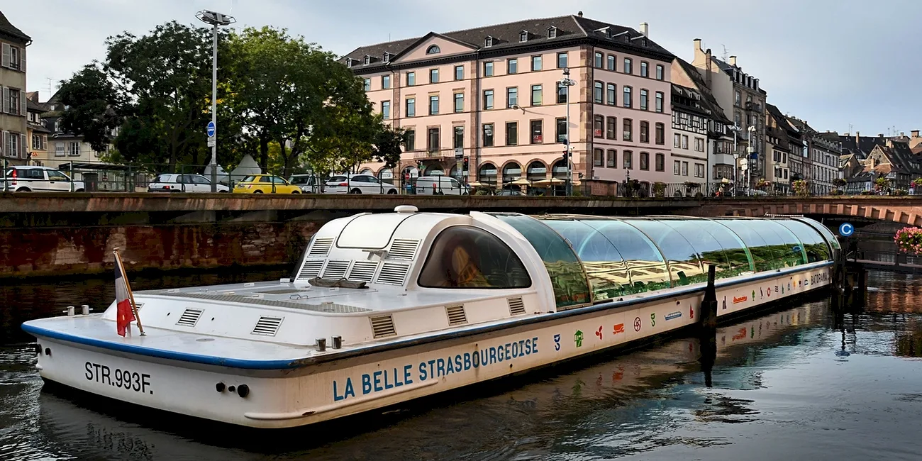 ESTRASBURGO — 24