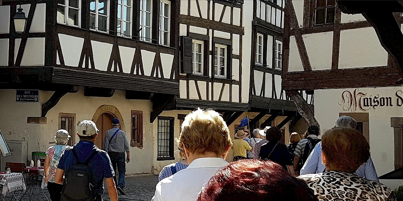 ESTRASBURGO — 27