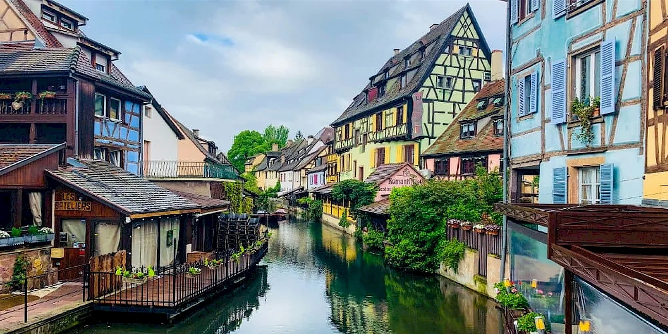 ESTRASBURGO — 48 PetiteVenise RioLaunch
