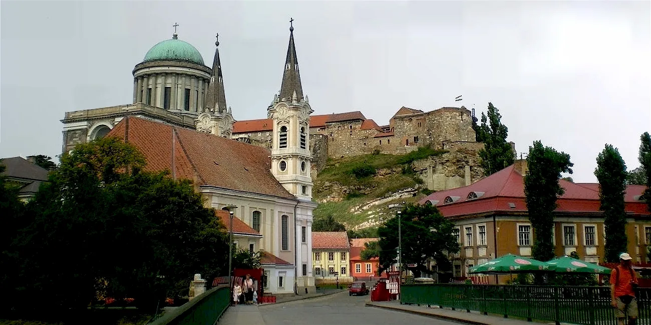 ESZTERGOM — 05