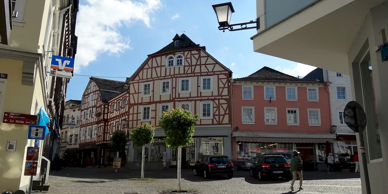 LINZ AM RHEIN — 22