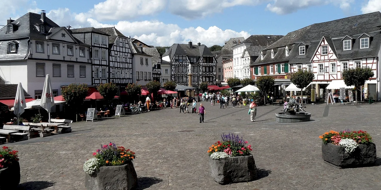 LINZ AM RHEIN — 29