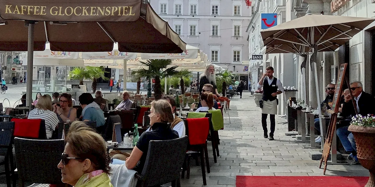 LINZ — 14