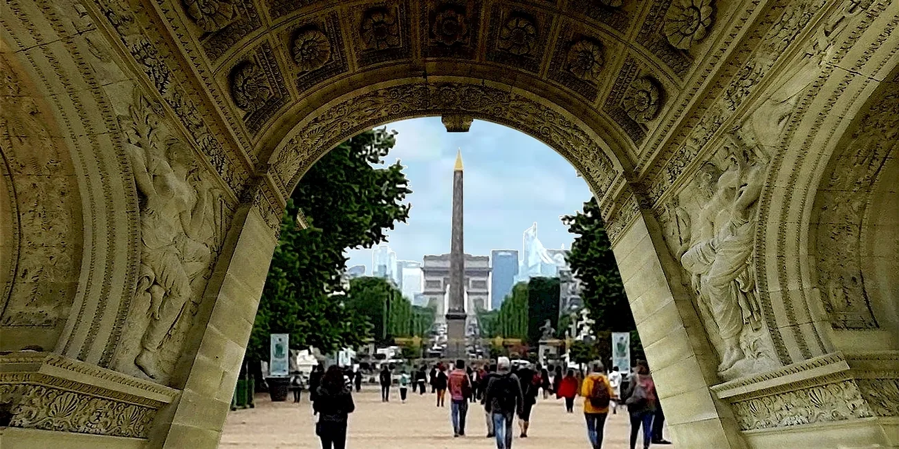 PARÍS — 10