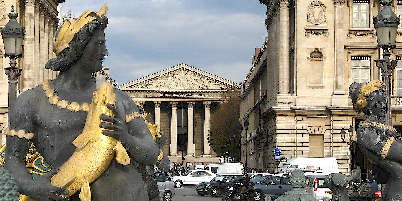 PARÍS — 17