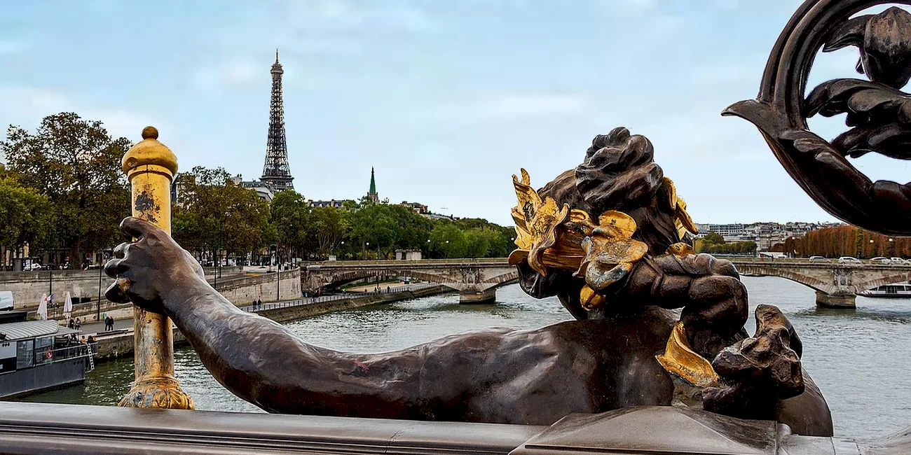 PARÍS — 17