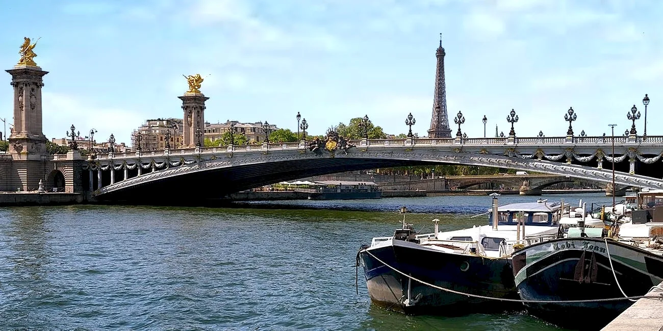 PARÍS — 21